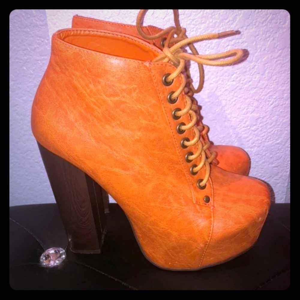 Lita Style Platform Booties